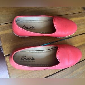 Charix Women's Coral Loafers